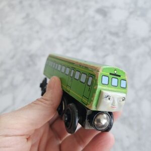 Thomas & Friends DAISY  WOODEN TRAINS RAILWAY LEARNING CURVE Blue Windows 2003